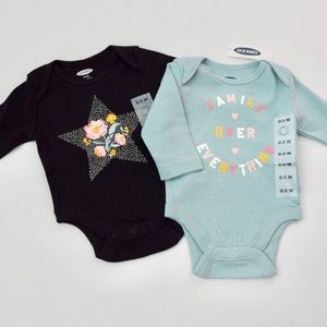 Bundle of (2) NWT Old Navy 0-3 Month Bodysuits